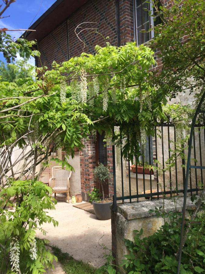 Il Etait Une Fois Un Jardin Saint-Fargeau  Εξωτερικό φωτογραφία