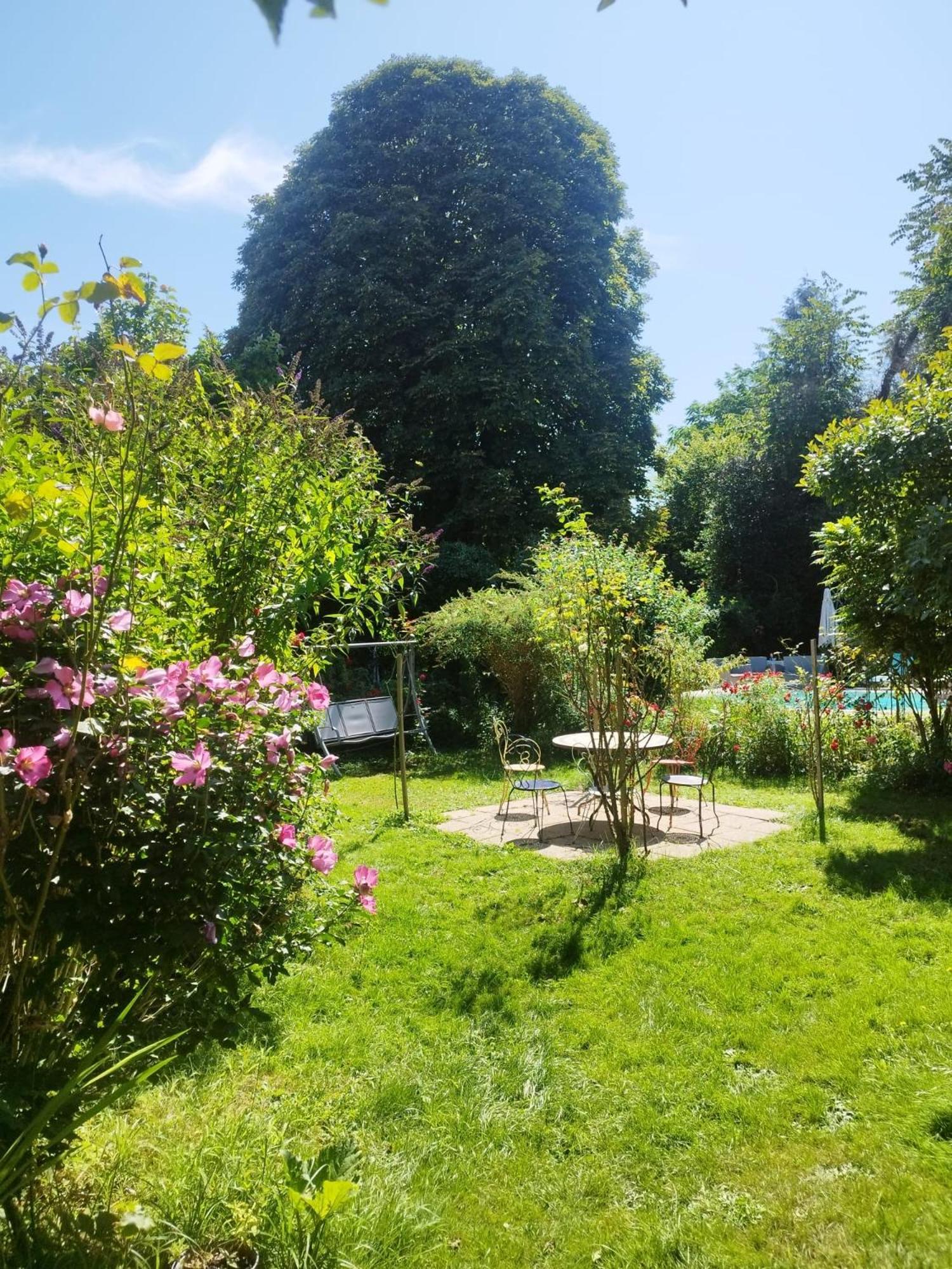 Il Etait Une Fois Un Jardin Saint-Fargeau  Εξωτερικό φωτογραφία